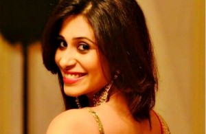 Kishwer Merchantt|Wiki|Age|Height|Born|Personal Life|Boyfriend|Measurement|Status|big boss season 9|bra size|waist|