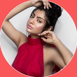 TikTok Star 'Akansha Puri' Sizzling Hot Photos, Pics, Images | DNewsCafe